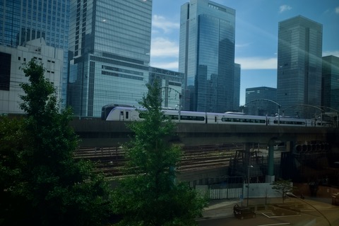 東京