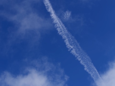 飛行機雲