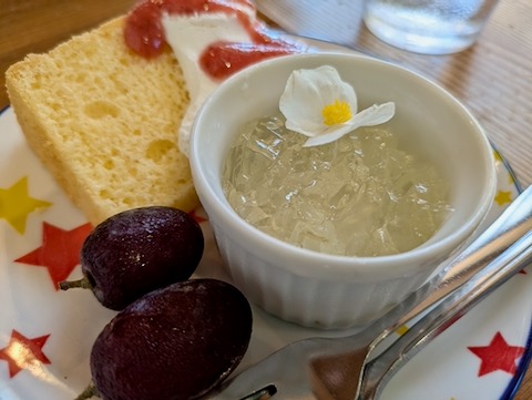 小諸停車場ガーデン