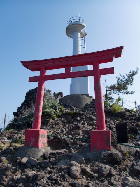 弁天岩
