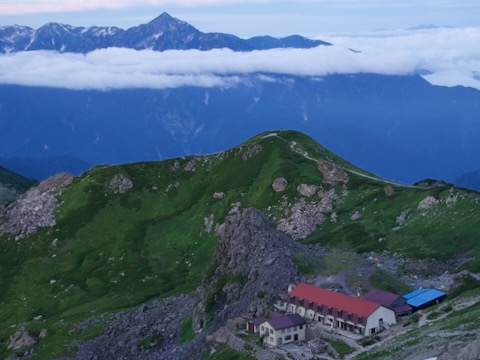 村営白馬頂上宿舎